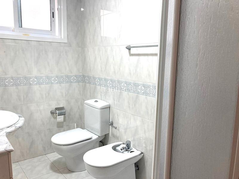 Foto b9d84819-fd00-47f1-b08d-e2f5ea77381c. Appartement avec chauffage parking dans Los Rosales Coruña (A)