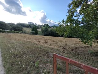 Terreno residencial  Lugar adro. Finca edificable en montouto - abegondo