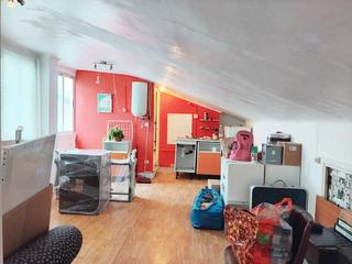 Pis  Avenida finisterre 67. Ático – buhardilla en avenida finisterre