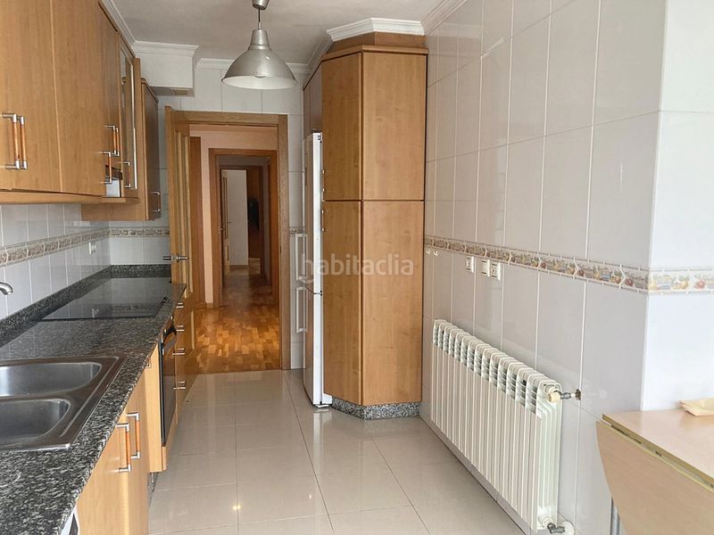 Foto 66e31e70-6441-4413-bb23-a956cf09408e. Pis amb calefacció aparcament a Los Castros - Castrillón Coruña (A)