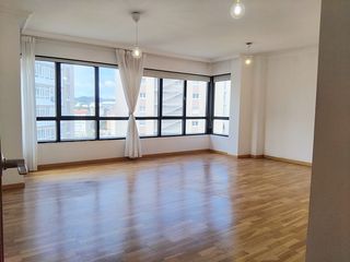 Pis  Rúa juan neira. Piso en venta en calle juan neira