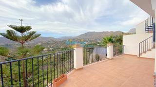 Xalet a Frigiliana. Villa privada grande entre nerja y frigiliana