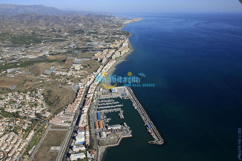 Foto b81eb186-c6e5-4c4a-bef3-e5e1cacf1662. Wohngrundstück in Camino Algarrobo - Las Arenas Vélez - Málaga