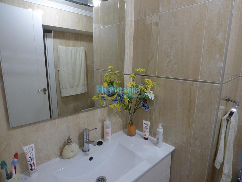 Foto 31594534-1e57-4b61-b01b-193723ca94ff. Chalet con riscaldamento parcheggio piscina in Centro Nerja