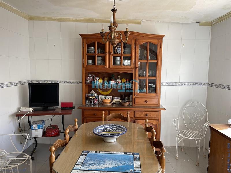 Foto 412d2bcd-eb29-4bab-a03b-3770780fde61. Casa amplia casa en la zona de la ermita. en Centro Nerja