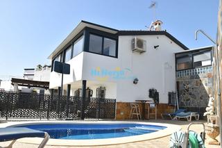 Xalet a Centro. Villa 3 dormitorios piscina garaje 5 min centro