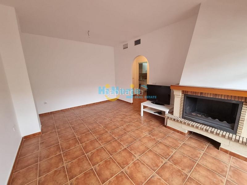Foto 9b093cdc-38ba-4bb3-a1dc-d6bd03dd280c. Appartement avec chauffage parking piscine dans Polopos pueblo Polopos