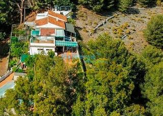 Casa a Almuñecar centro. Casa rustica 4 dormitorios con terrazas y jacuzzi, 1500 m2 de te