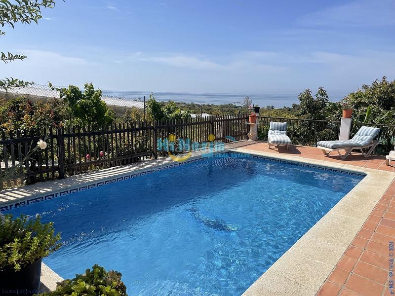 Foto 3ec659ab-2263-48f9-ba78-a61ef34fde46. Casa  de campo con vistas al mar. en Centro Nerja