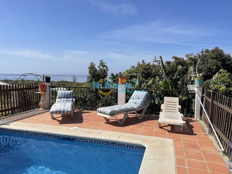 Foto ead4a32f-e767-40c5-9d80-08538124de67. Casa  de campo con vistas al mar. en Centro Nerja