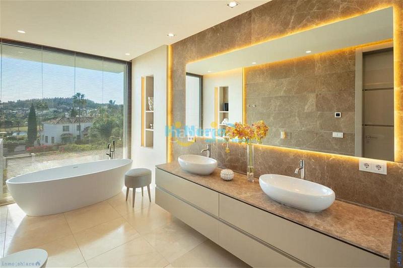 Foto a6a1203e-b623-4c76-bdbe-fb7f659c5947. Maison avec chauffage parking piscine dans Casco Antiguo Marbella