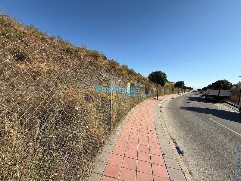 Foto c324bd75-b45a-4623-9afc-65c4bc08a69a. Terreno residencial 2 últimas parcelas en venta. en Vélez - Málaga