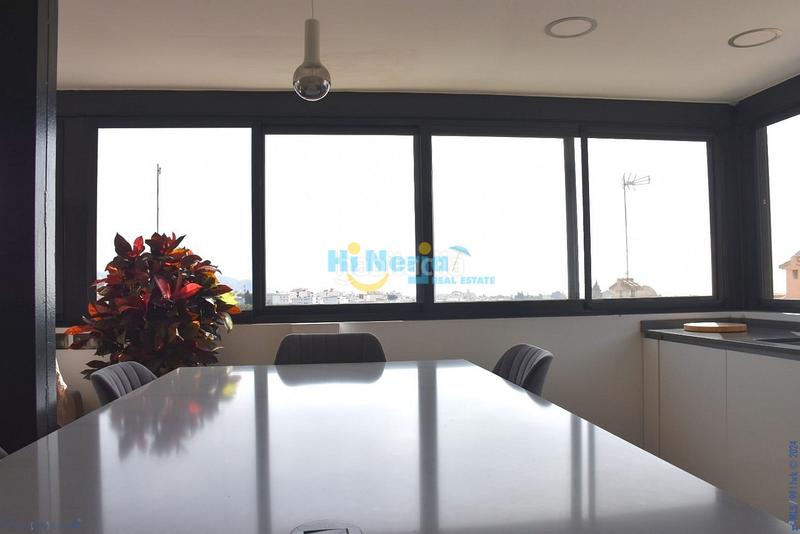 Foto 5f2d4e96-de7f-42e3-b74f-0bcdf25cbc8e. Casa villa independiente en zona residencial, piscina, garaje, vistas al mar en Nerja