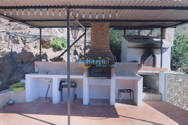 Foto 503d7288-6883-440d-80c4-b7b46fa1f361. Casa con parcheggio piscina in Sayalonga