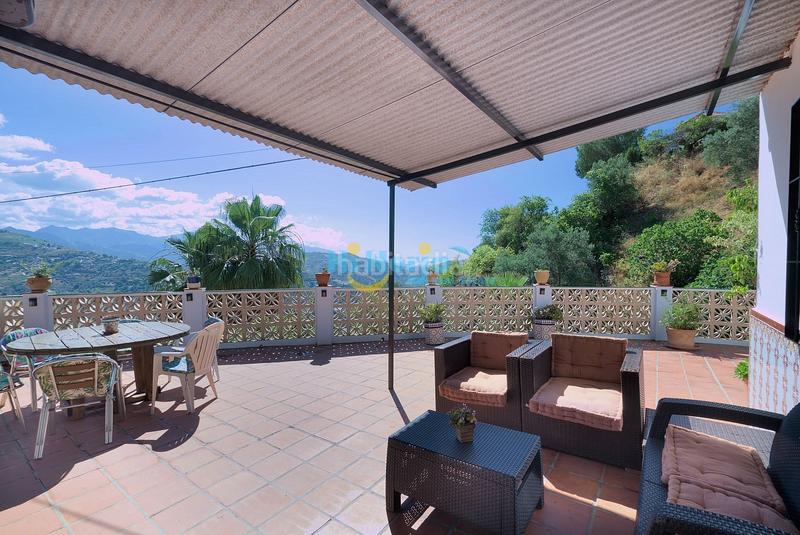 Foto a99f8362-cd64-4853-a83a-340df50edc41. Casa con parcheggio piscina in Sayalonga