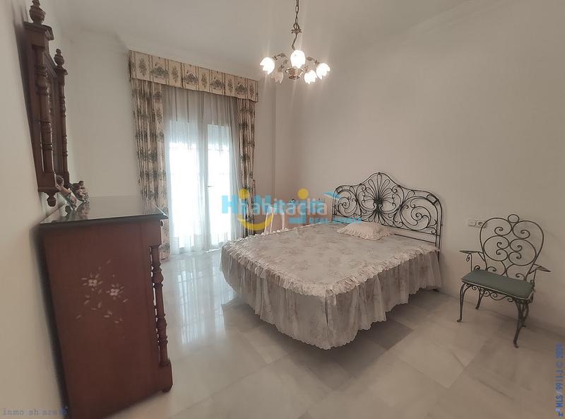 Foto 49daf977-9252-4eea-b483-56e78f09d791. Casa in Centro Nerja