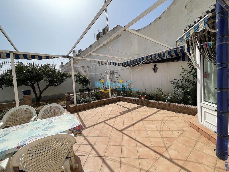 Foto 5f30885b-c54e-4c95-aeff-0ba2caaee37a. Casa in Centro Nerja