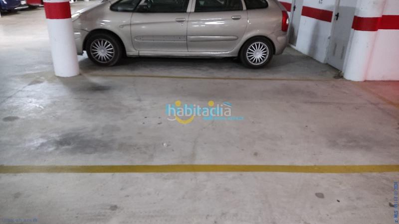 Foto 5c9b4cd9-b5e2-4dc3-a33d-ba9ee70370dc. Apartamento  1 dormitorio frontal al mar, 1a línea de playa en Almuñécar