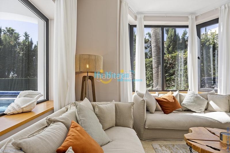 Foto 5aa7548b-a1a8-441d-8aa2-20d6d1c047f1. Casa con parcheggio piscina in Benahavís pueblo Benahavís