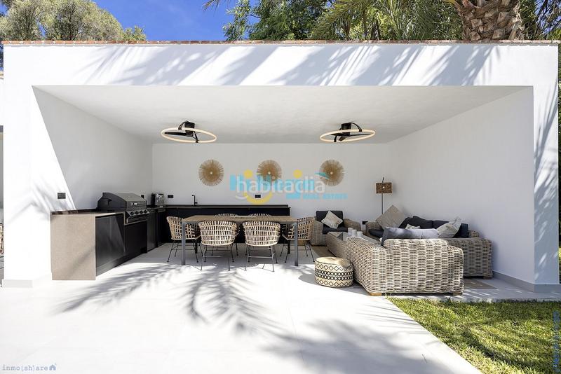 Foto 5e79fcb3-b749-4153-8f8b-f9168ca9a7f8. Casa con parcheggio piscina in Benahavís pueblo Benahavís