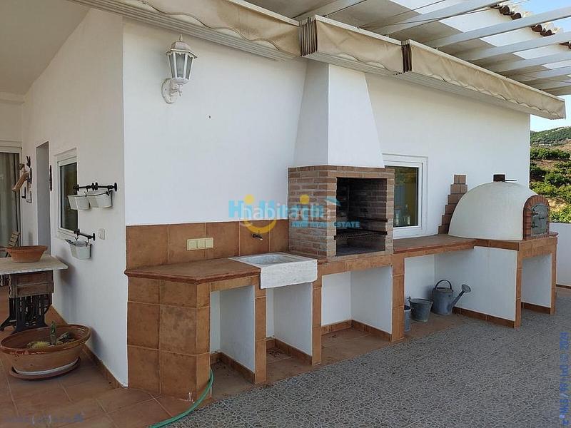 Foto ea73b2d2-a325-4b36-8e62-785f854c9830. Casa impresionante casa costa. en El Peñoncillo Torrox