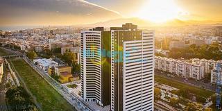 Apartament a Centro Histórico. Piso en torre de martiricos.