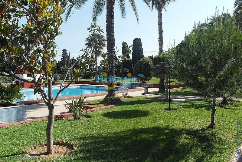 Foto 41773039-4295-4ba8-9211-dcc970117862. Casa adosado de una planta con 3 dormitorios, aa, vista al mar, parking en Almuñécar