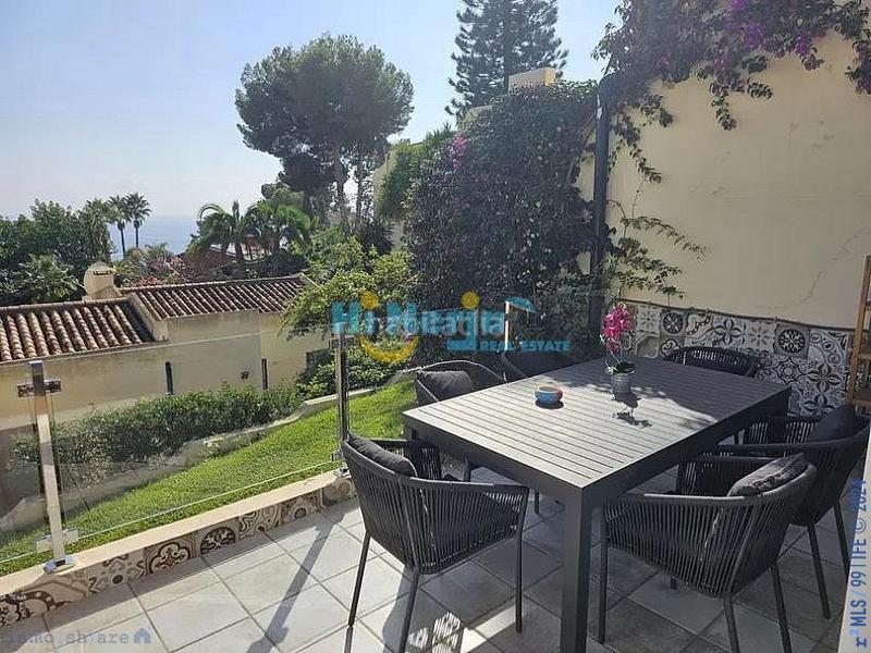Foto 5802bb01-2e3d-4d83-ac5b-466c961863a6. Casa adosado de una planta con 3 dormitorios, aa, vista al mar, parking en Almuñécar