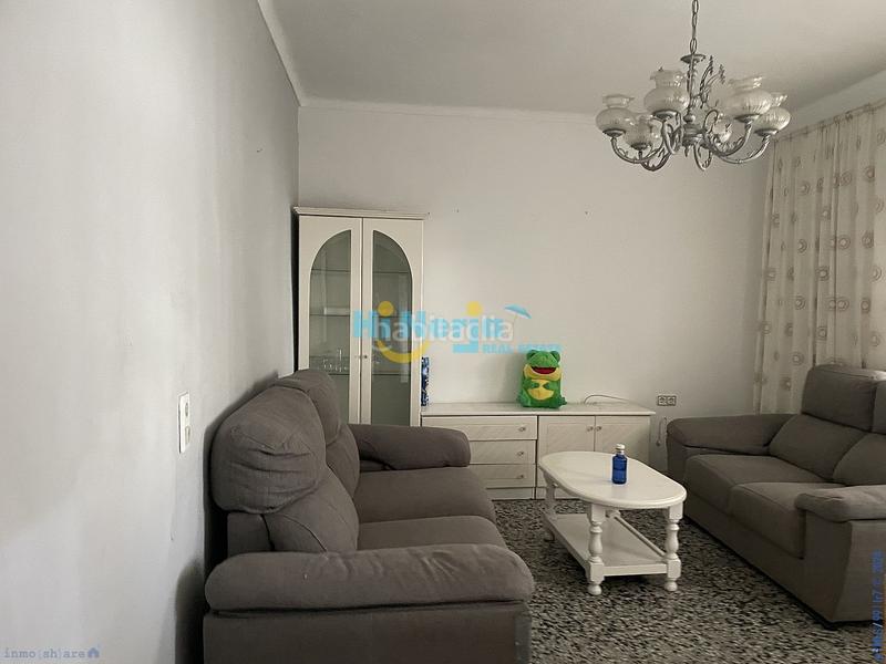 Foto 9c34ea3e-ef82-4a08-b090-dc4f3e0ba96f. Maison dans Centro Nerja