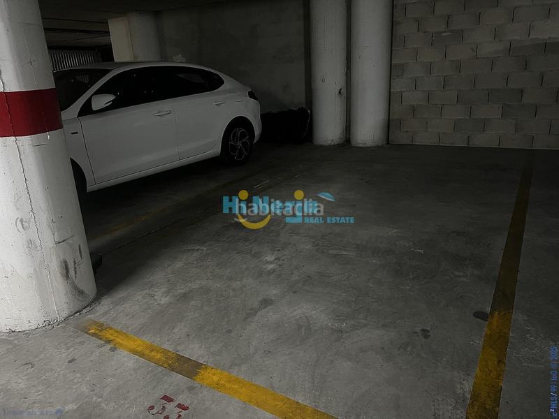 Foto b994b4ce-5f78-4738-b190-3056b6db33ba. Parking voiture dans El Peñoncillo Torrox