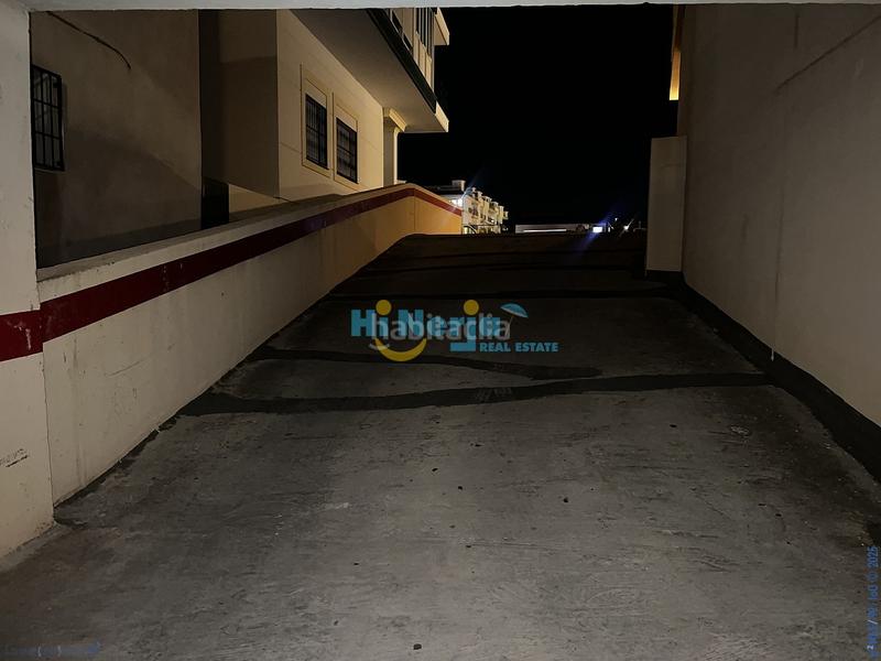 Foto ea418c12-88f2-4b1b-9e7a-45a9be44ad0c. Parking voiture dans El Peñoncillo Torrox