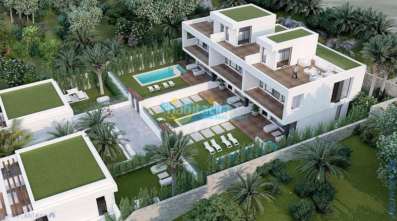 Foto 49ba65ce-50e3-4bac-a7a1-ebbb21806e18. Casa amb aparcament piscina a Centro Nerja