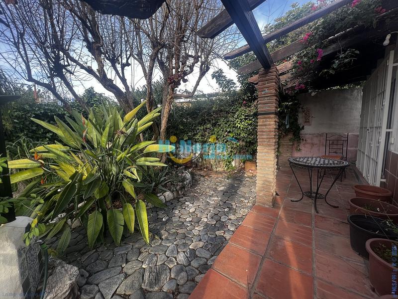 Foto 947e6dd2-d3fd-4f23-b4f1-8d983992f0a0. Casa propiedad en venta en los tablazos en Centro Nerja