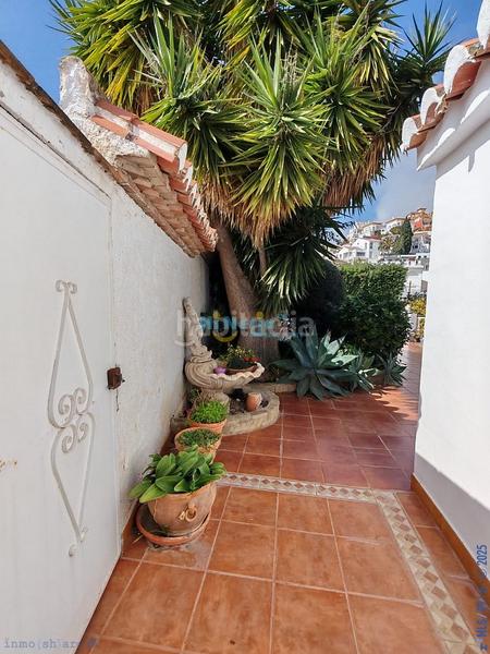 Foto 7abbf269-ce16-4200-bd9e-5deb82ebdb8d. Casa amb aparcament piscina a Centro Nerja
