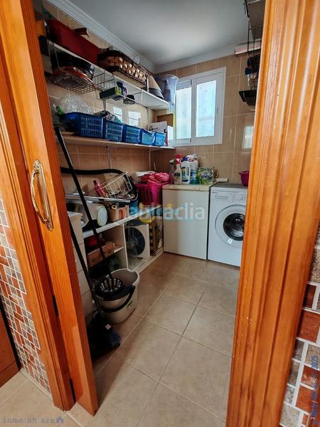 Foto b423d7ef-e3d5-4a45-a85d-0a5a91eed8ea. Casa amb aparcament piscina a Centro Nerja