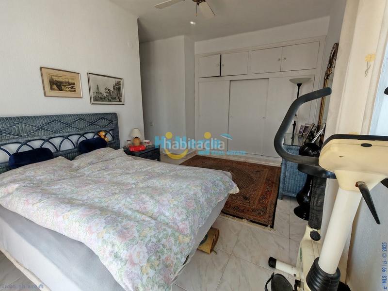 Foto d5af422a-7216-495f-8924-7122c3132b45. Casa amb aparcament piscina a Centro Nerja