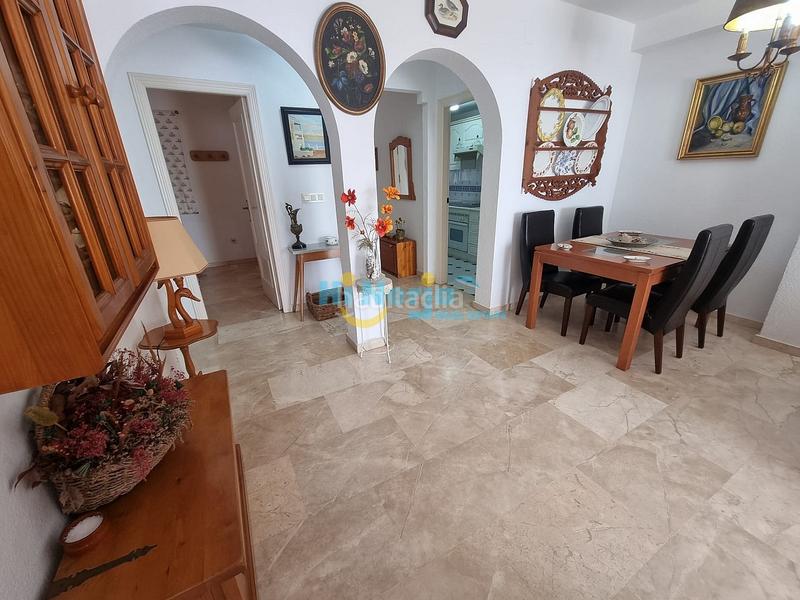 Foto 2add89aa-b733-4411-b0df-66c3c396e316. Piccolo appartamento con parcheggio piscina in Centro Nerja