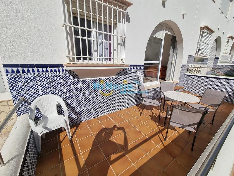 Foto c693e0a1-6675-4020-a020-c2d24b706501. Piccolo appartamento con parcheggio piscina in Centro Nerja