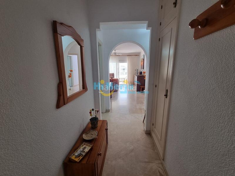 Foto f6f9b156-4265-4d2c-b00f-b2ac4d6fce31. Piccolo appartamento con parcheggio piscina in Centro Nerja