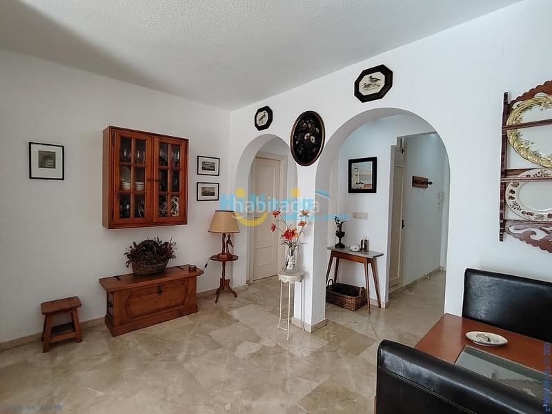 Foto 2f8c8972-00f1-42eb-ac2d-fc2373630798. Apartament amb calefacció aparcament piscina a Centro Nerja