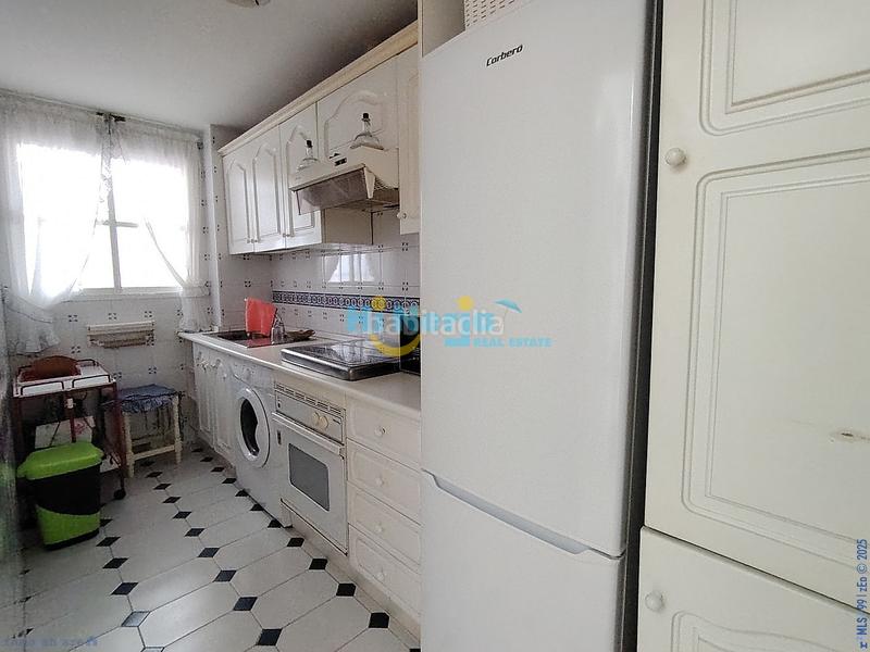 Foto 4770287a-deaa-4026-841b-5329cbca6f92. Apartament amb calefacció aparcament piscina a Centro Nerja