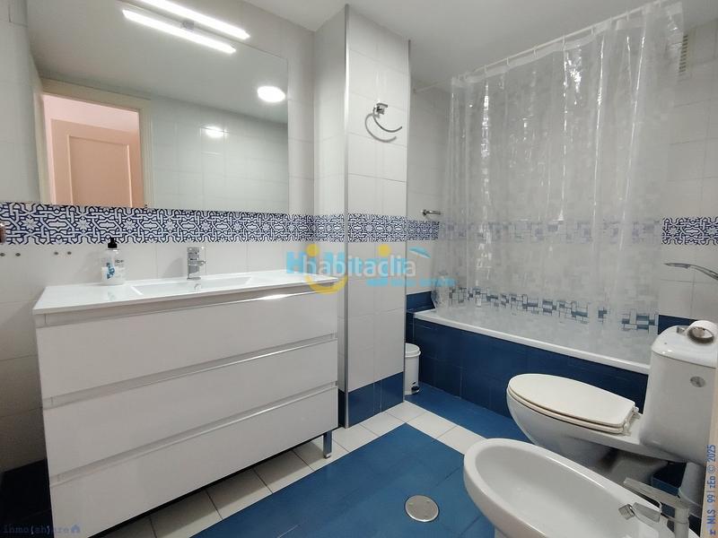 Foto 862af927-9bef-4e7f-a481-18ea943621ca. Apartament amb calefacció aparcament piscina a Centro Nerja
