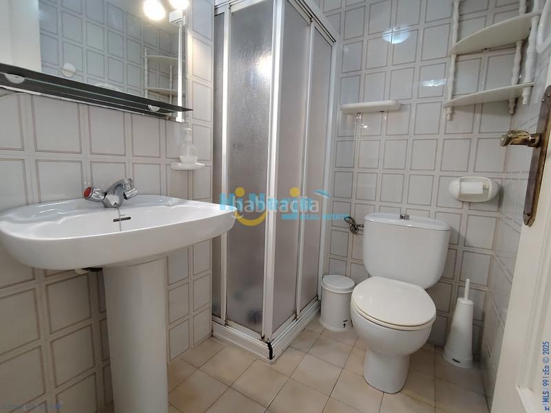 Foto e910773e-bdbd-46fc-bf6f-ab1f28f4e750. Apartament amb calefacció aparcament piscina a Centro Nerja