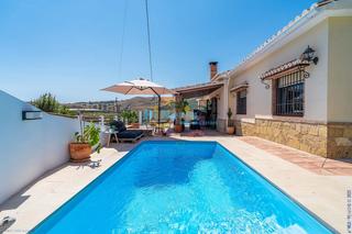 Chalet in Torrox Pueblo. Encantadora villa de campo en torrox