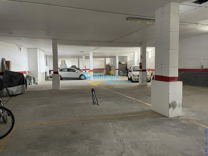 Foto 1f682606-6187-443f-83dc-067422d1e598. Apartament amb aparcament a Torrox pueblo Torrox