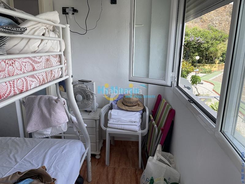 Foto 9ed43a59-d929-4b02-871b-79a3b724f14d. Apartament amb aparcament a Torrox pueblo Torrox