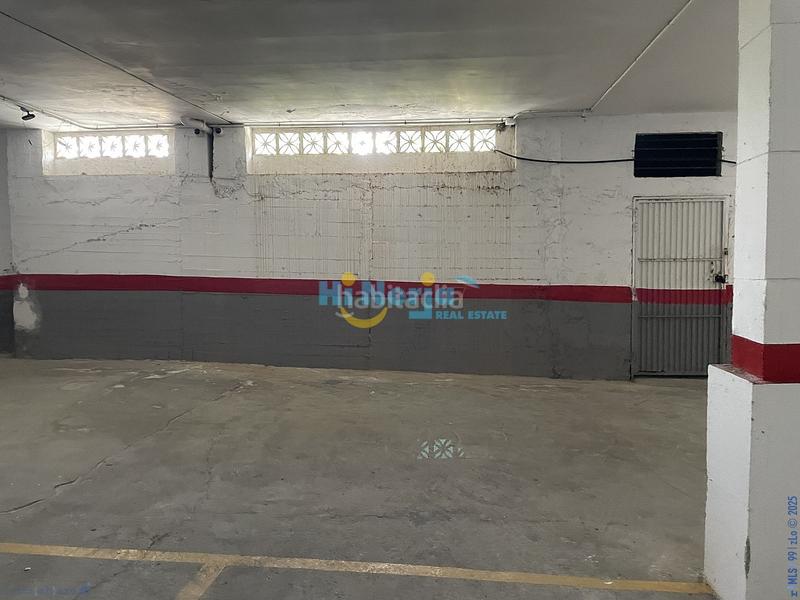 Foto a2f4aa3e-9e68-405b-920d-b435acc0fabd. Apartament amb aparcament a Torrox pueblo Torrox