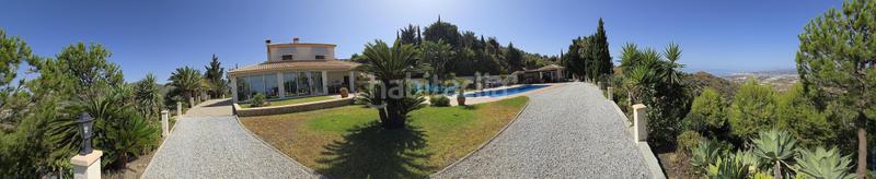 Foto 5f6fd0ba-cf2a-4d98-9f7b-bde39d20949a. Xalet amb aparcament piscina a Sayalonga