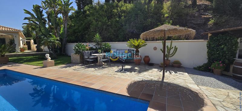 Foto b9905c9c-fcd3-4b0b-a6ae-6c209c835753. Xalet amb aparcament piscina a Sayalonga