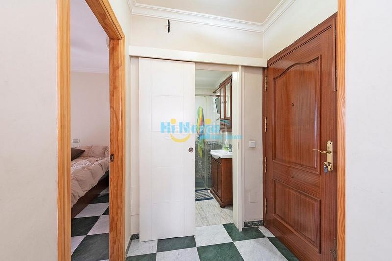 Foto 566f3879-5dde-42a1-b6b1-908d3dfab5ff. Apartament a Centro Nerja